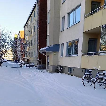 Little Nest By The Park Appartement